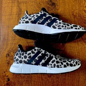 Adidas Women's Swift Run Cheetah Leopard I Sz 9.5